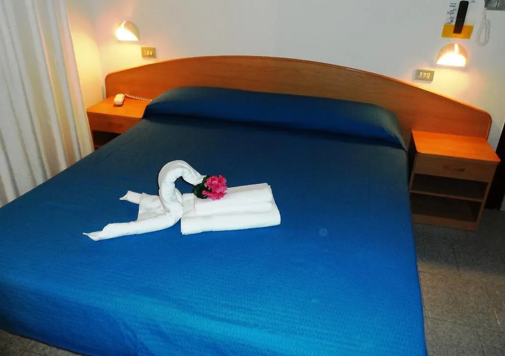 *** Hotel La Dolce Vita Rimini Italia