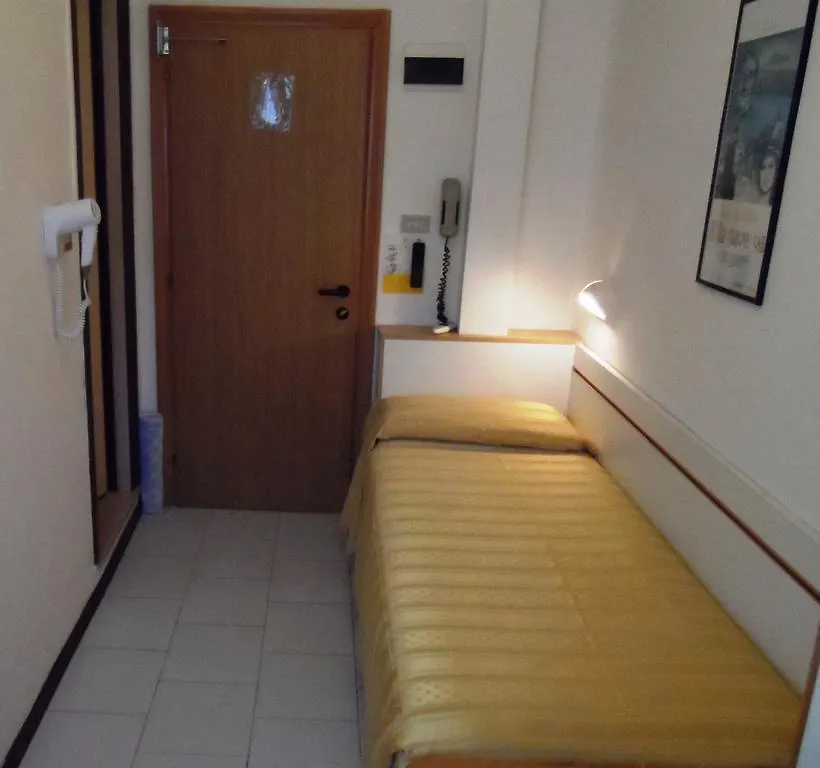 La Dolce Vita Rimini 3*,
